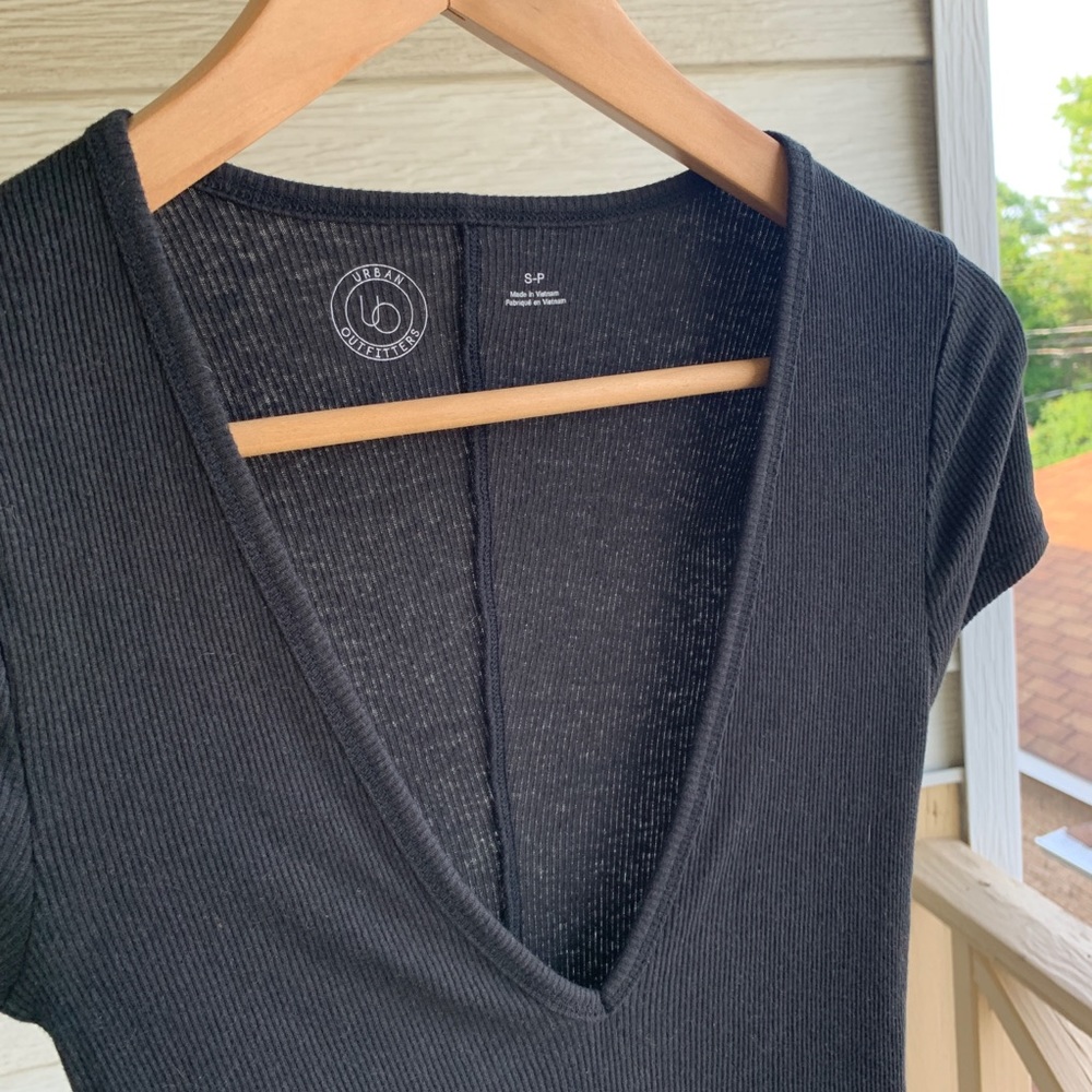 UO deep vneck ribbed tshirt